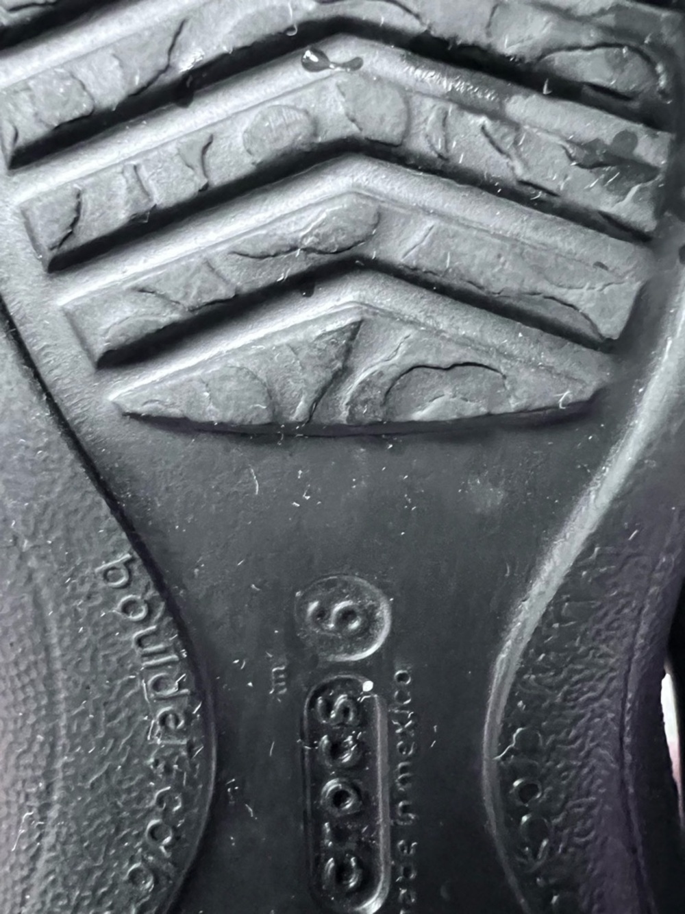 Crocs women sandals shoes size 6 black - Picture 8 of 8